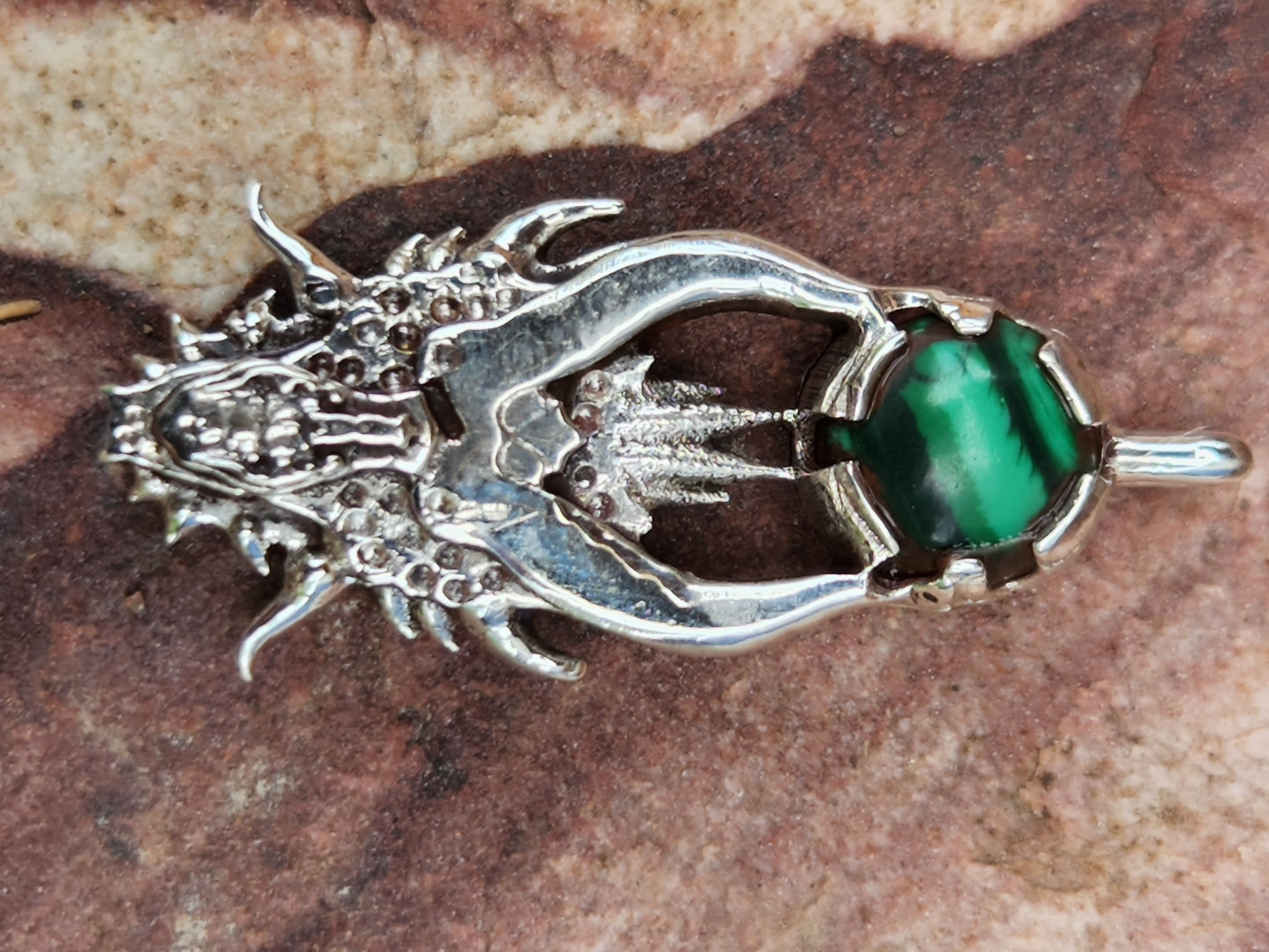 Dragon with malachite